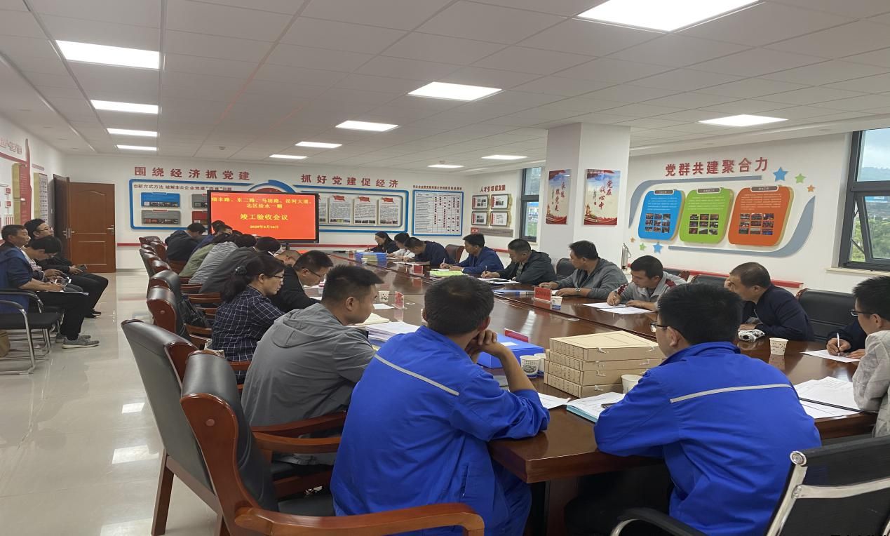 市質(zhì)監(jiān)站對瑞豐路、涇河大道、東二路（北段）、北區(qū)給水（一期）進行竣工驗收(圖2)