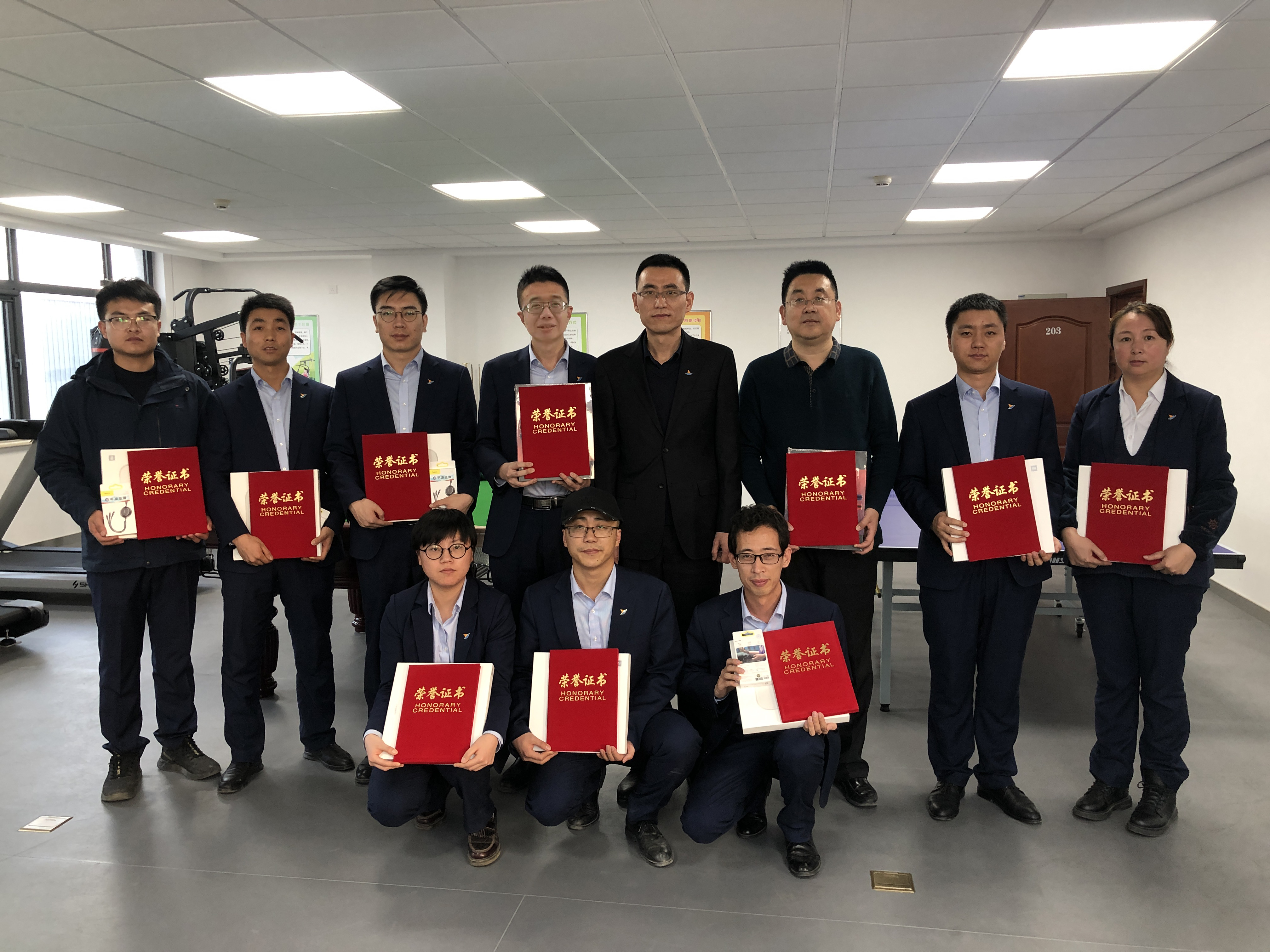 泓源公司舉辦“慶元旦、迎新春”職工乒乓球臺(tái)球比賽(圖8)