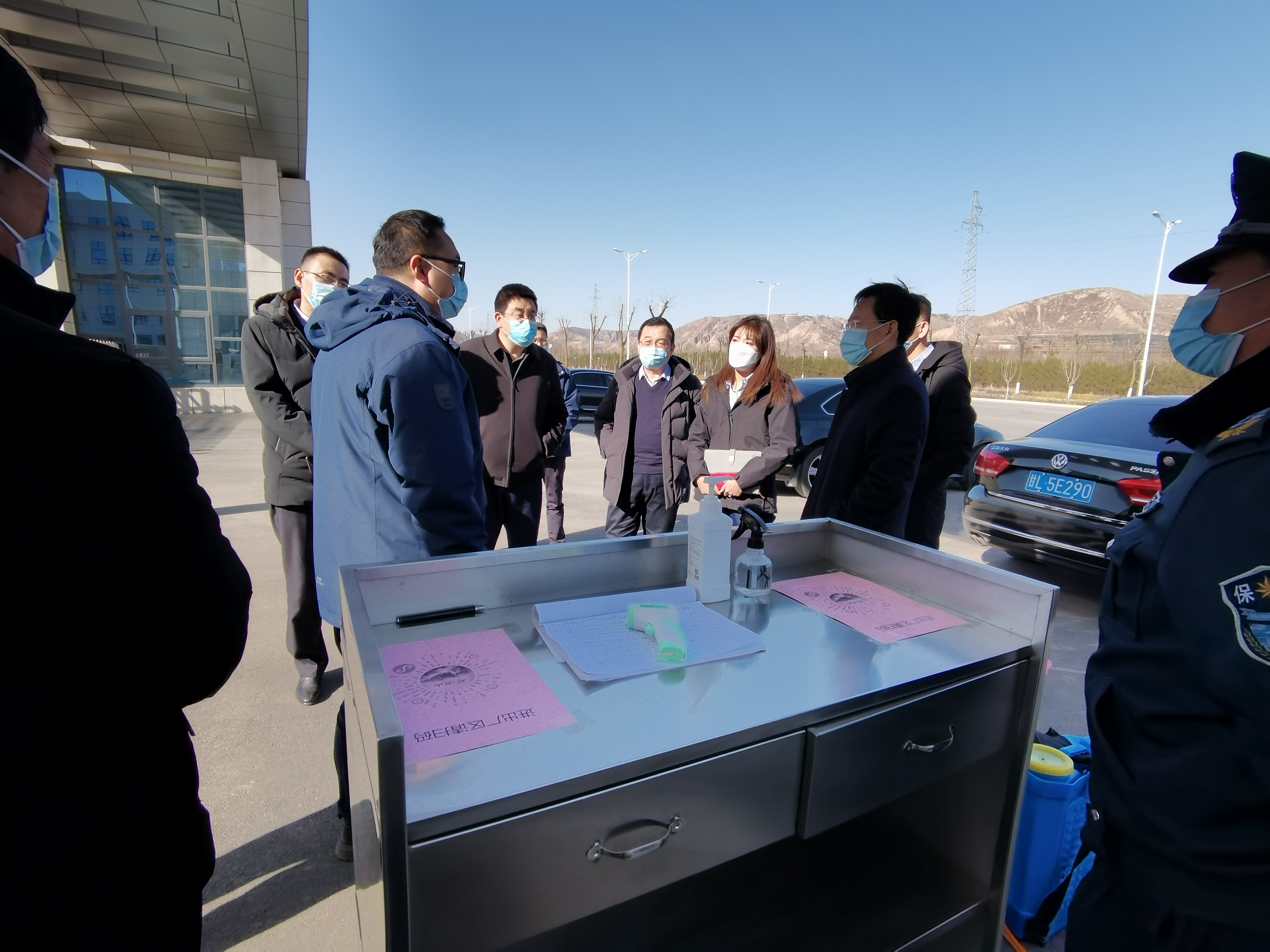 泓源公司開展疫情防控和安全生產(chǎn)大檢查(圖3) 泓源公司開展疫情防控和安全生產(chǎn)大檢查(圖3)