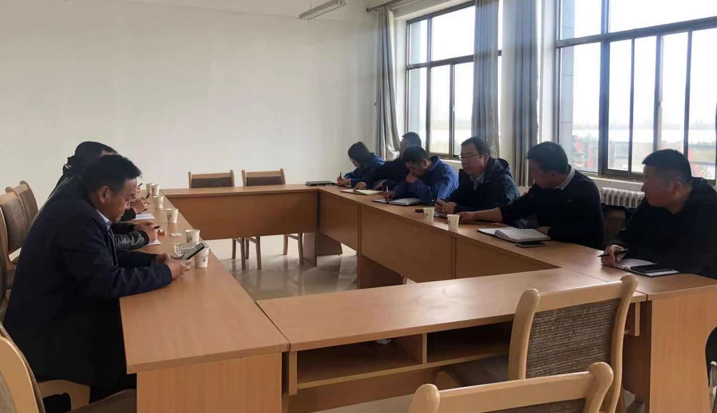 泓源污水處理公司邀請(qǐng)?jiān)O(shè)備廠家開(kāi)展技術(shù)指導(dǎo)(圖2) 泓源污水處理公司邀請(qǐng)?jiān)O(shè)備廠家開(kāi)展技術(shù)指導(dǎo)(圖2)