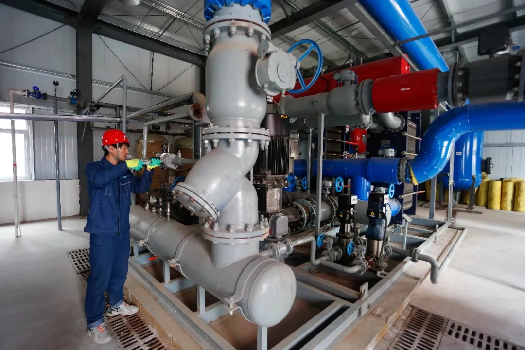 重整行裝再出發(fā)——市產投集團召開改革重組動員會議(圖4) 重整行裝再出發(fā)——市產投集團召開改革重組動員會議(圖4)